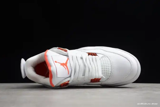 Jordan OrangeCT8527-118 4 Team Air 0520